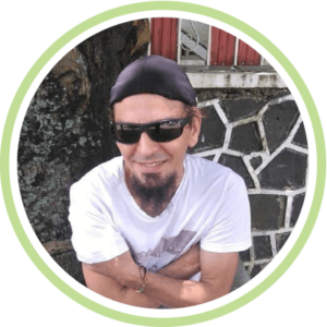 Les ambassadeurs Dr. Jonquille & Mr. Ail